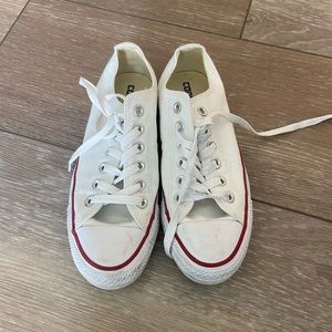 Converse Low Top